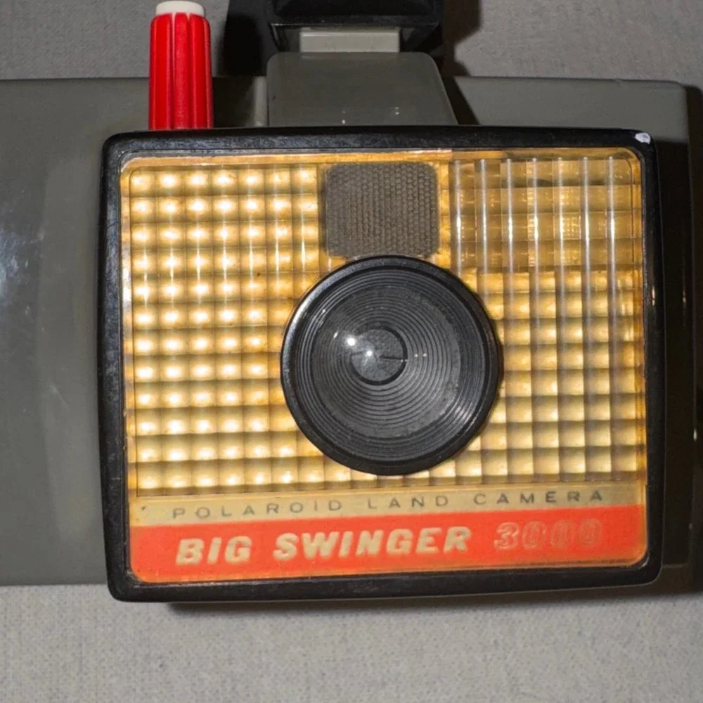 Vintage Polaroid Land Camera Big Swinger 3000 Gray Instant Film Camera